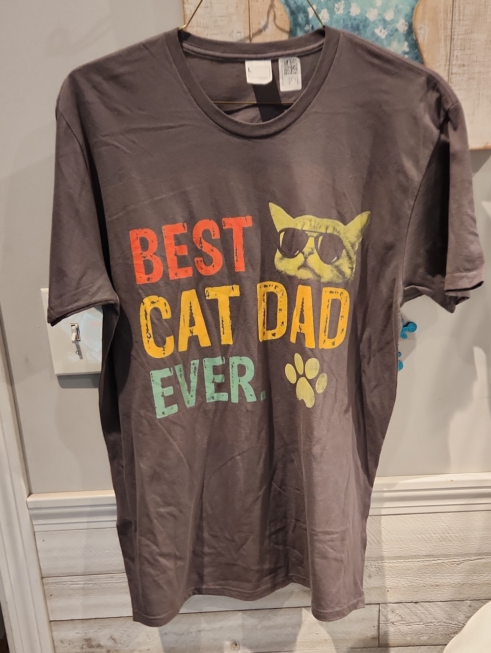 NWT Amazon Best Cat Dad Ever Graphic Tee - Gray Sz L